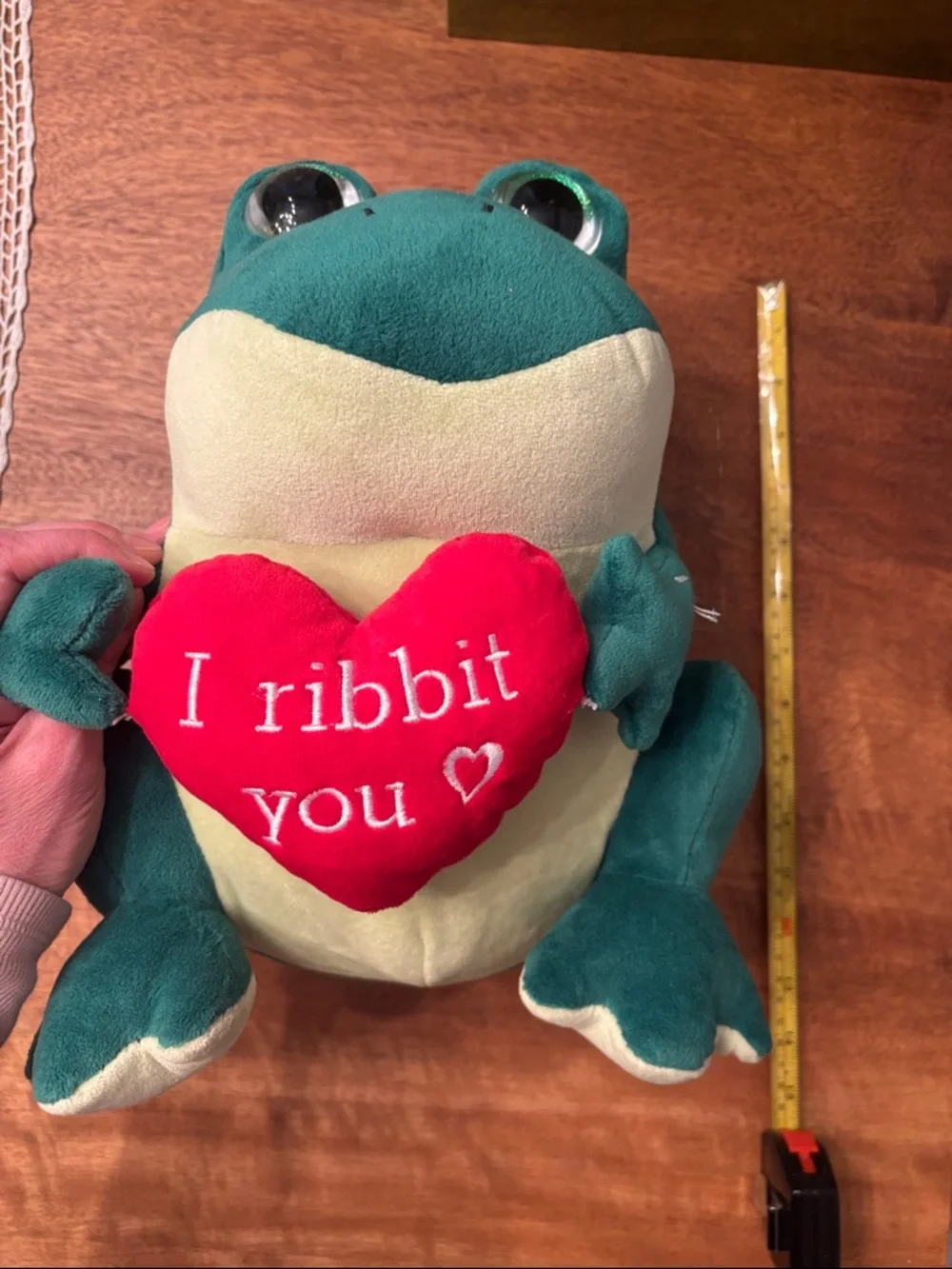 Ty Green and Cream Frog Plush Holding Red Heart